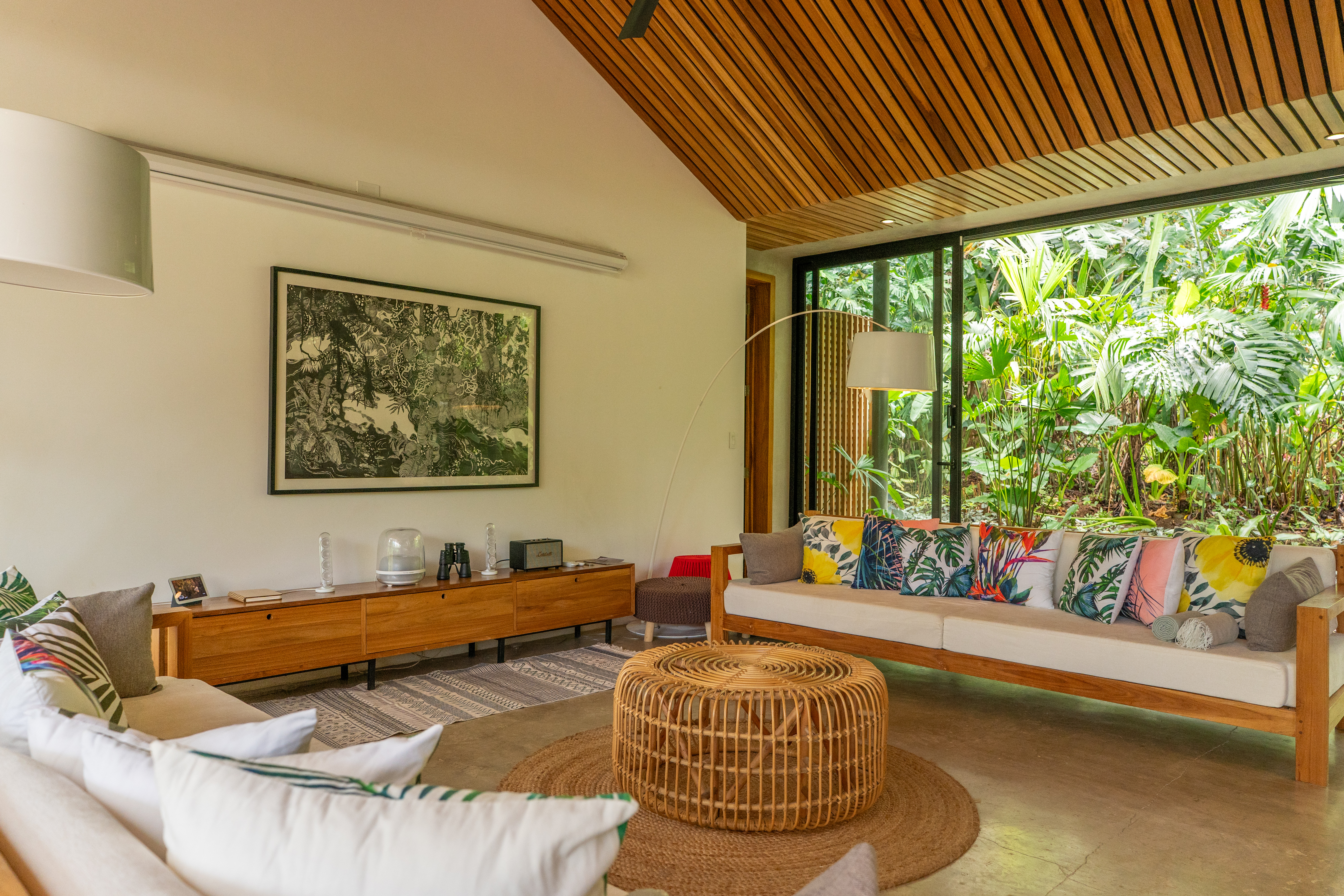 The Common Area 6